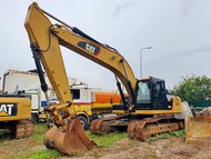    30  CAT 330D2L /