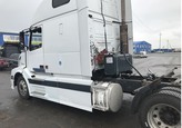     volvo VNL