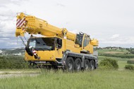   60  Liebherr LTM1060-4.1