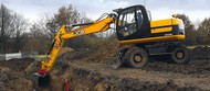    JCB JS 145W