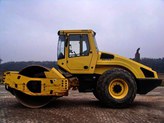  BOMAG 211 ()