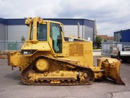   CAT D5